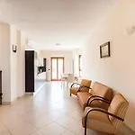 Residenza Le Fontanelle Apartment